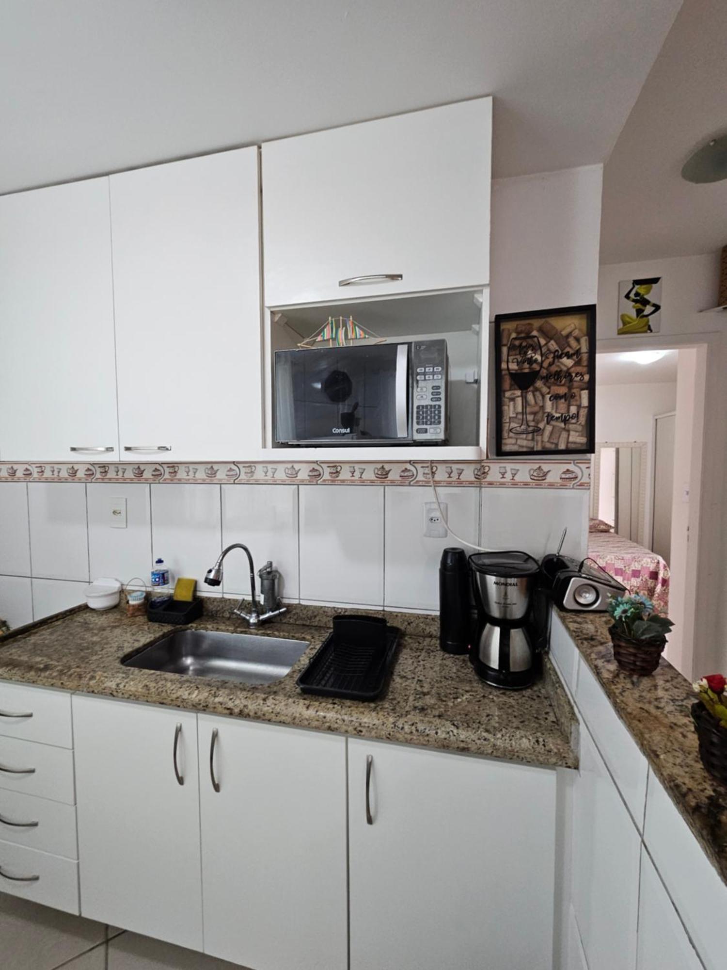 Apartamento Na Praia Dos Anjos Арраял-ду-Кабу Экстерьер фото